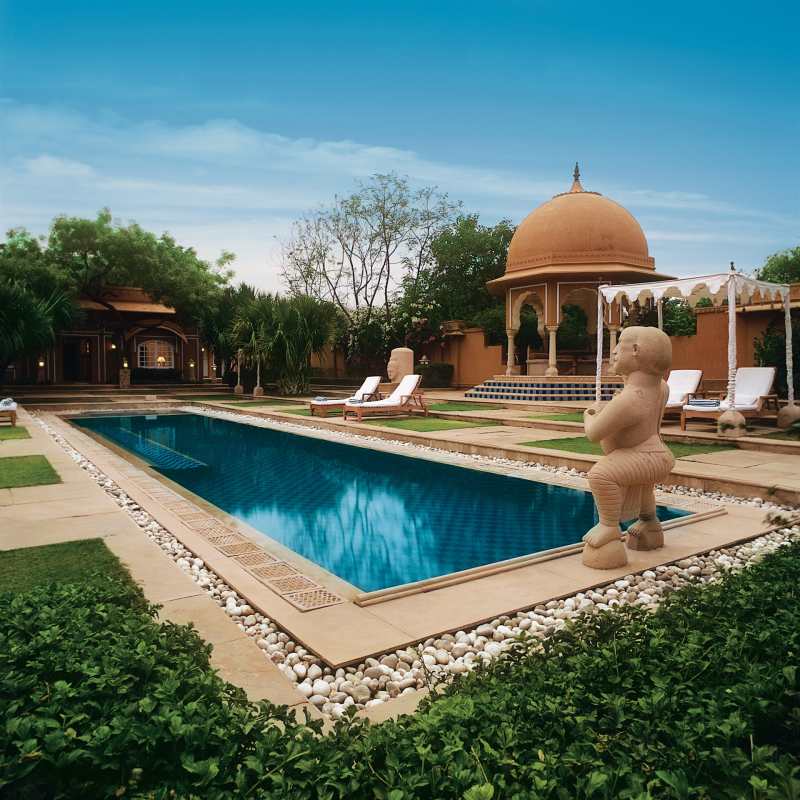 Kohinoor Villa Pool - The Oberoi Rajvilas