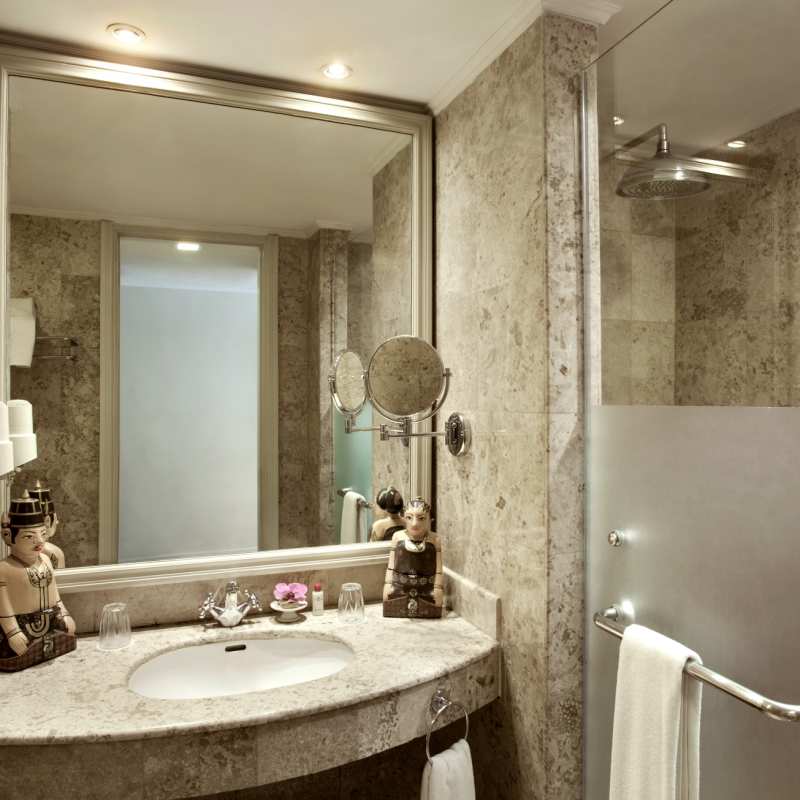 Bathroom - Phoenix Yogyakarta