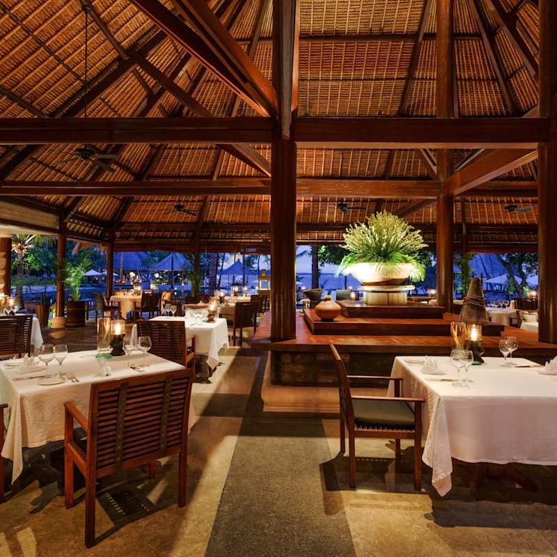 Lumbung Restaurant 