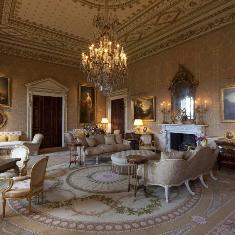 Gold Room 