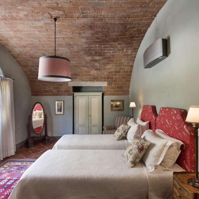 Twin room 