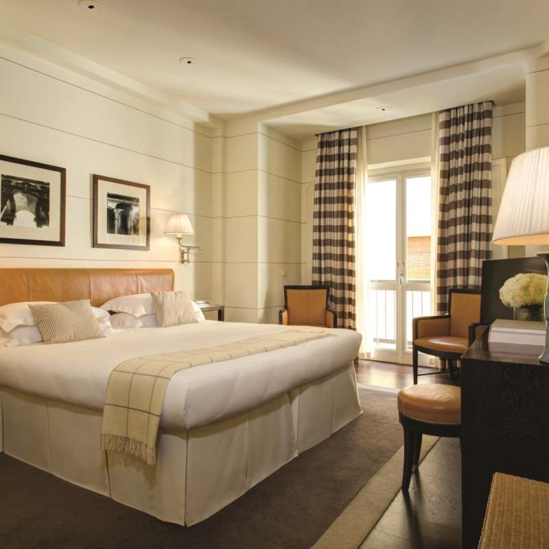 Gallery Prestige - Gallery Hotel Art