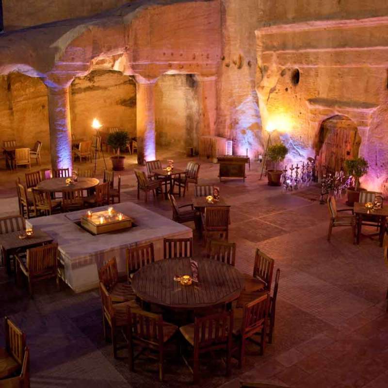 Cave Bar 