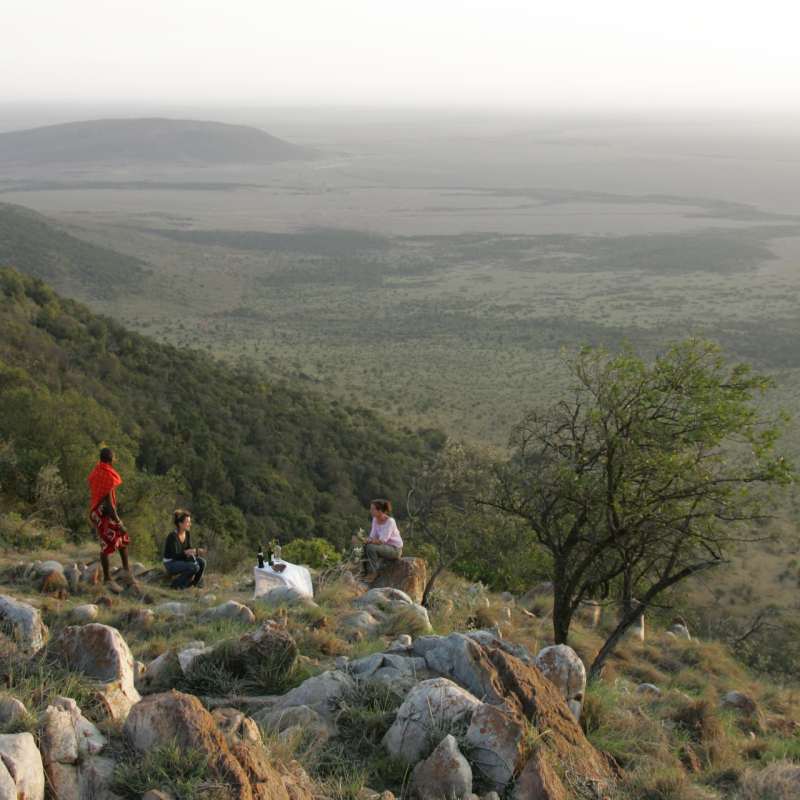 Sundowners, Saruni Mara 