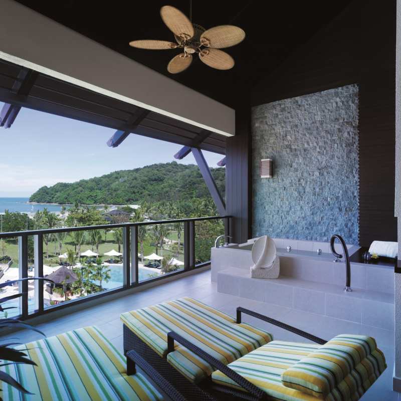 Ocean Wing Balcony - Shangri-La Rasa Ria