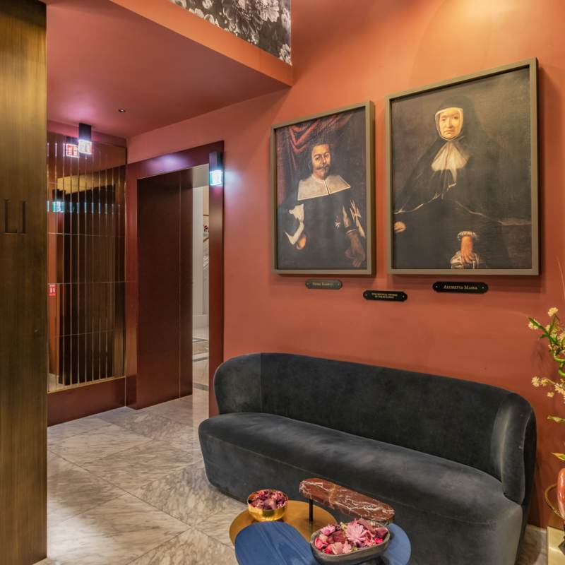 Reception Lounge 