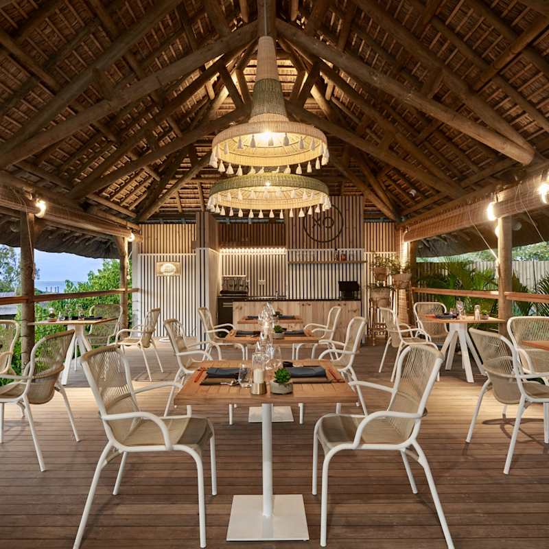 XO Restaurant - Paradise Cove Hotel  Spa 