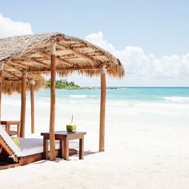 The beach - Hotel Esencia