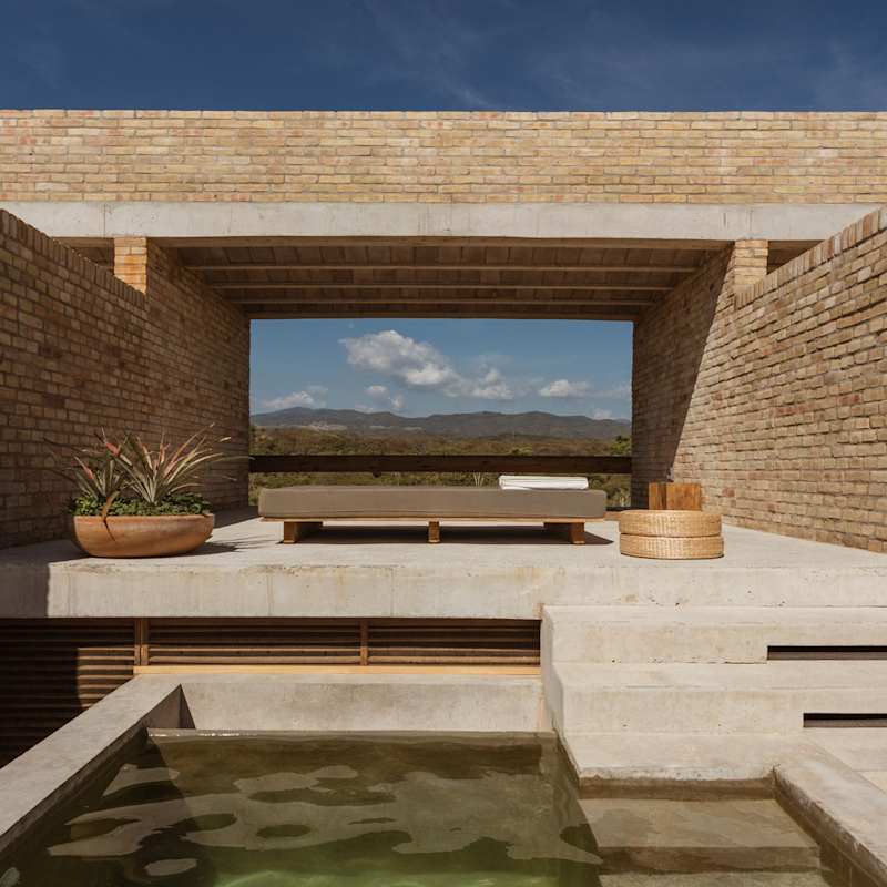 Private Pool 