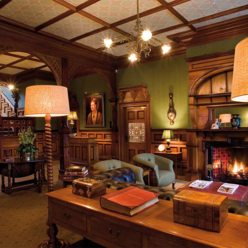 Entrance hall - Otahuna Lodge