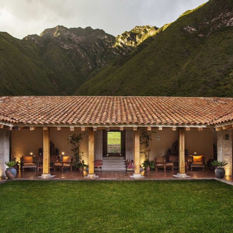 Courtyard - Inkaterra Hacienda Urubamba