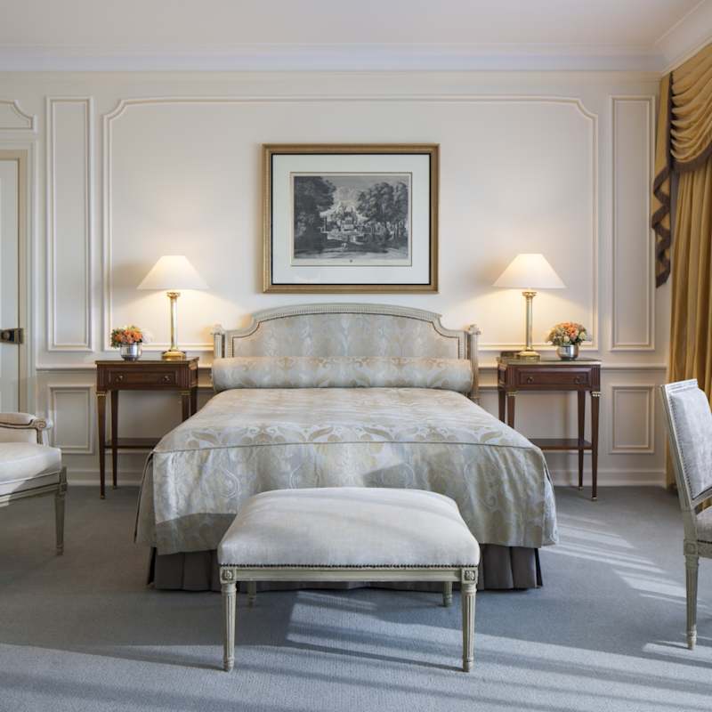 Guest room - Four Seasons Hotel Ritz Lisbon