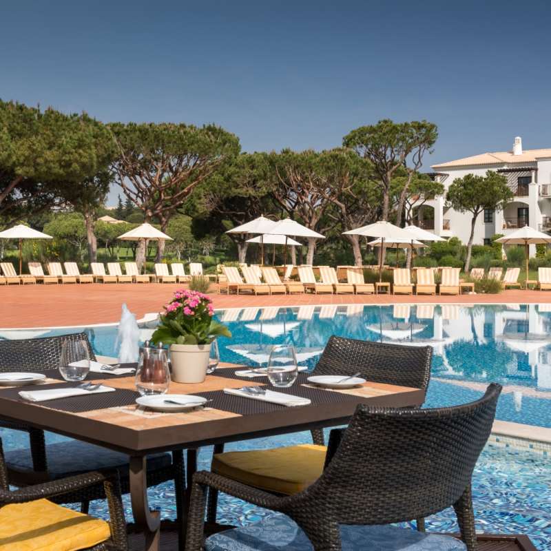O Grill Restaurant - Pine Cliffs 