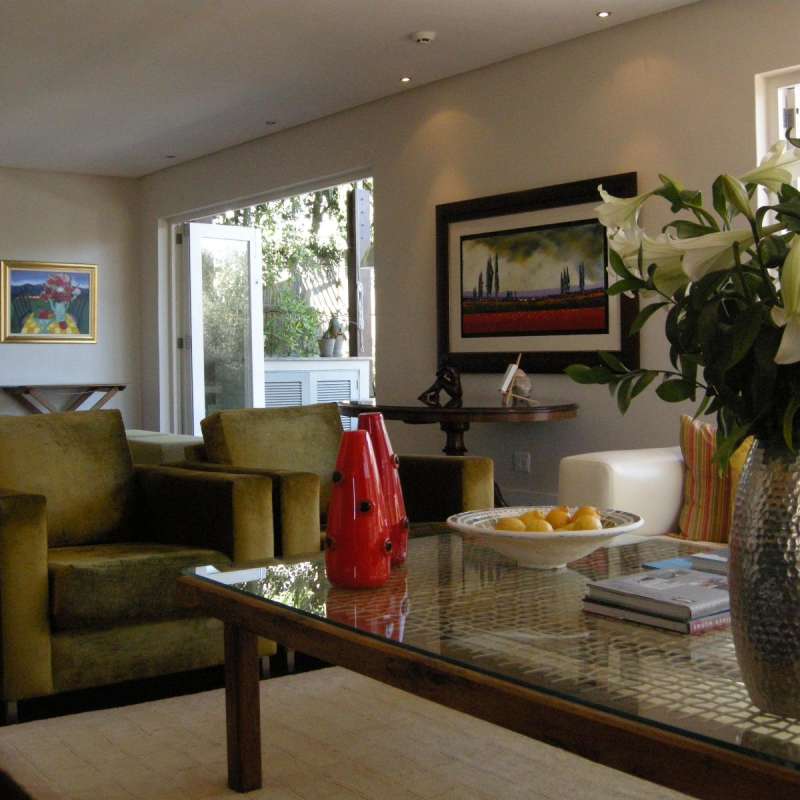 Lounge - Four Rosmead
