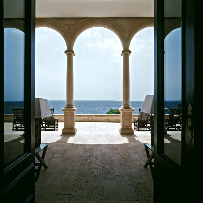 Arches - Hospes Maricel