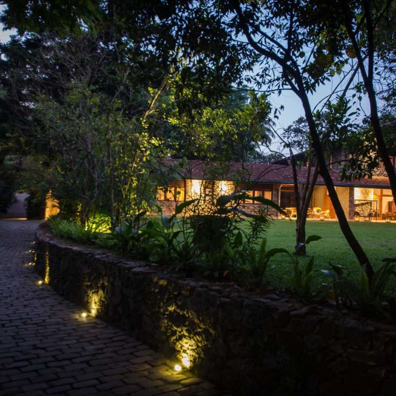 Driveway - Stone House