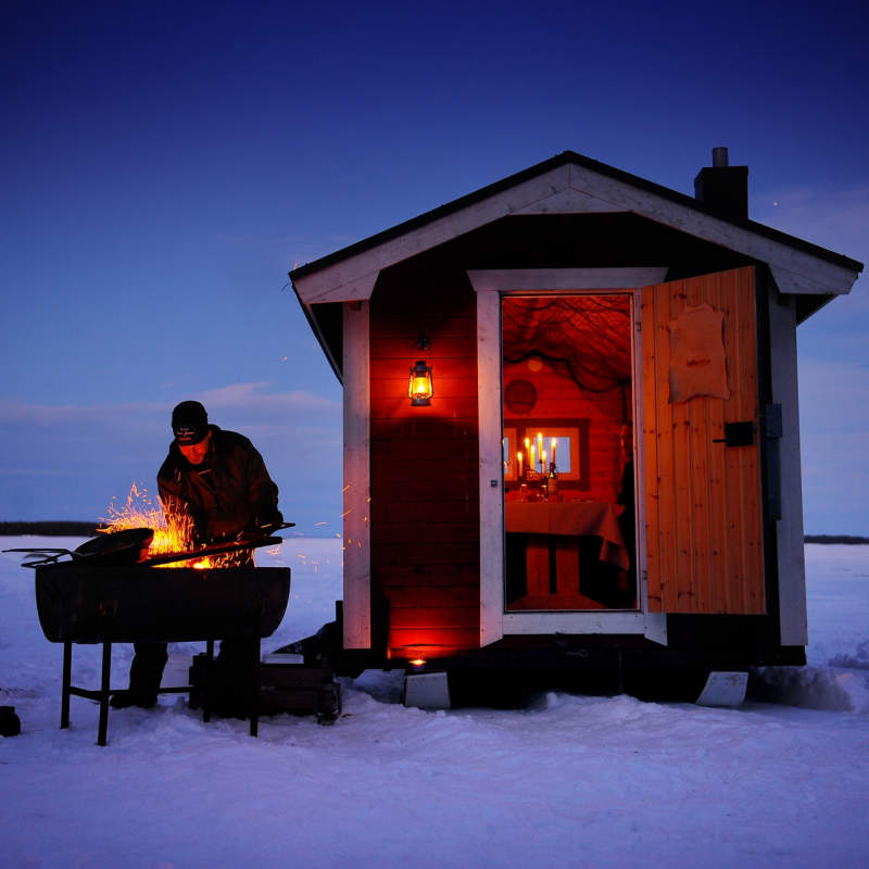 Aurora Hideaway Dinner - Pine Bay Lodge