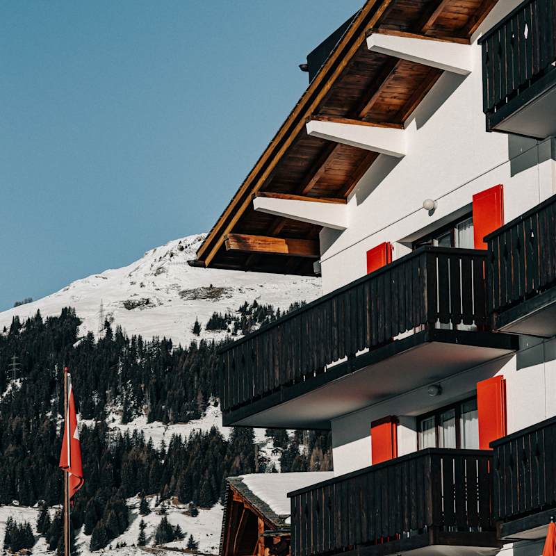  Chalet exterior 