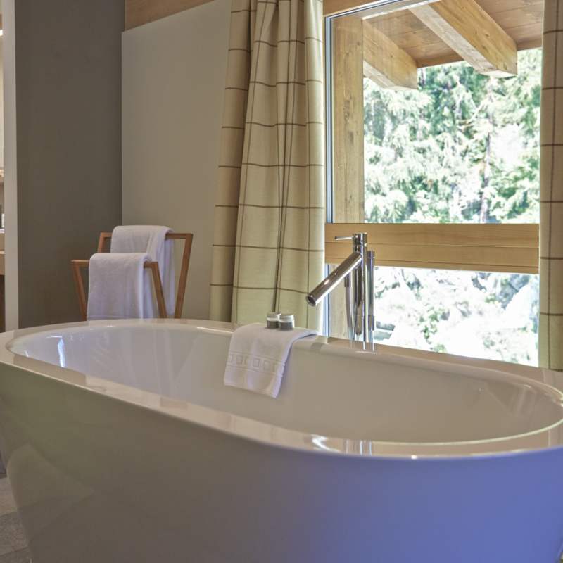 Bath with a view - La Vue