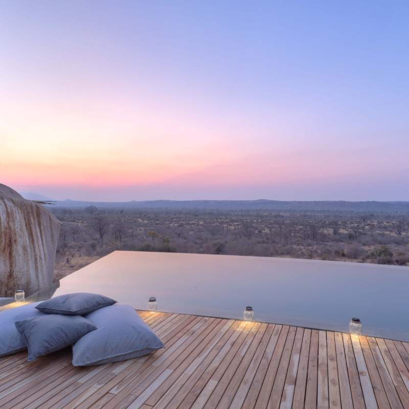 Dusk at infinity pool - Jabali Ridge