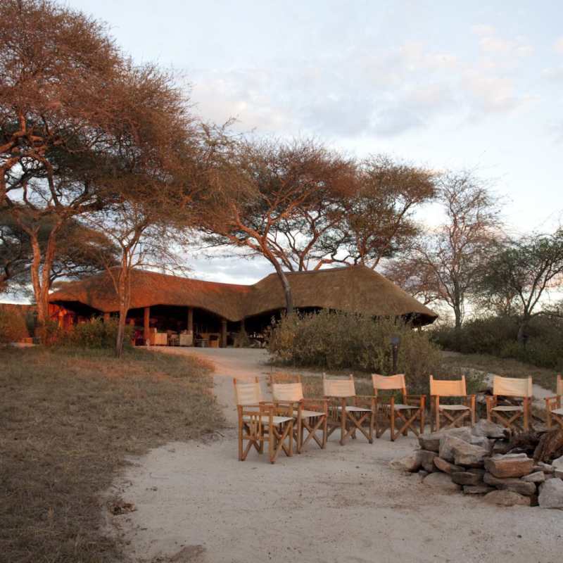External view - Oliver's Camp