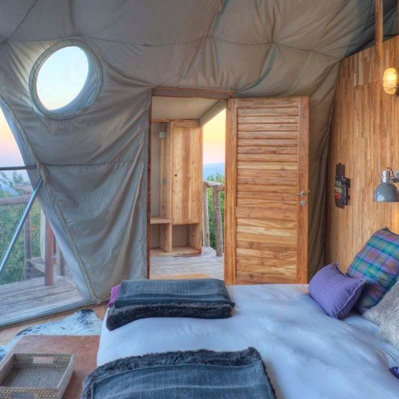 Bed with a view - The Highlands