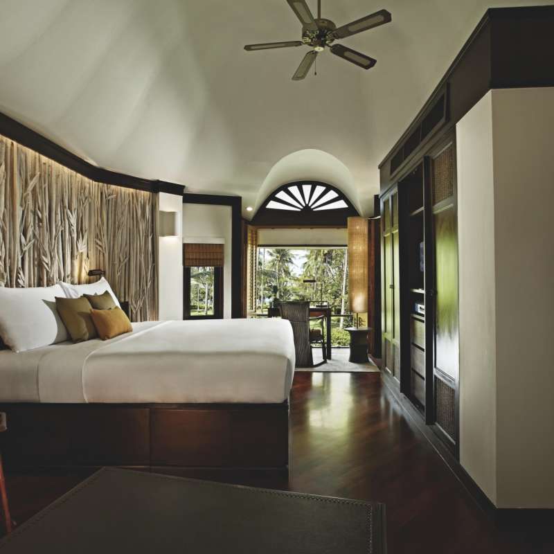Deluxe Pavilion Bedroom - Rayavadee