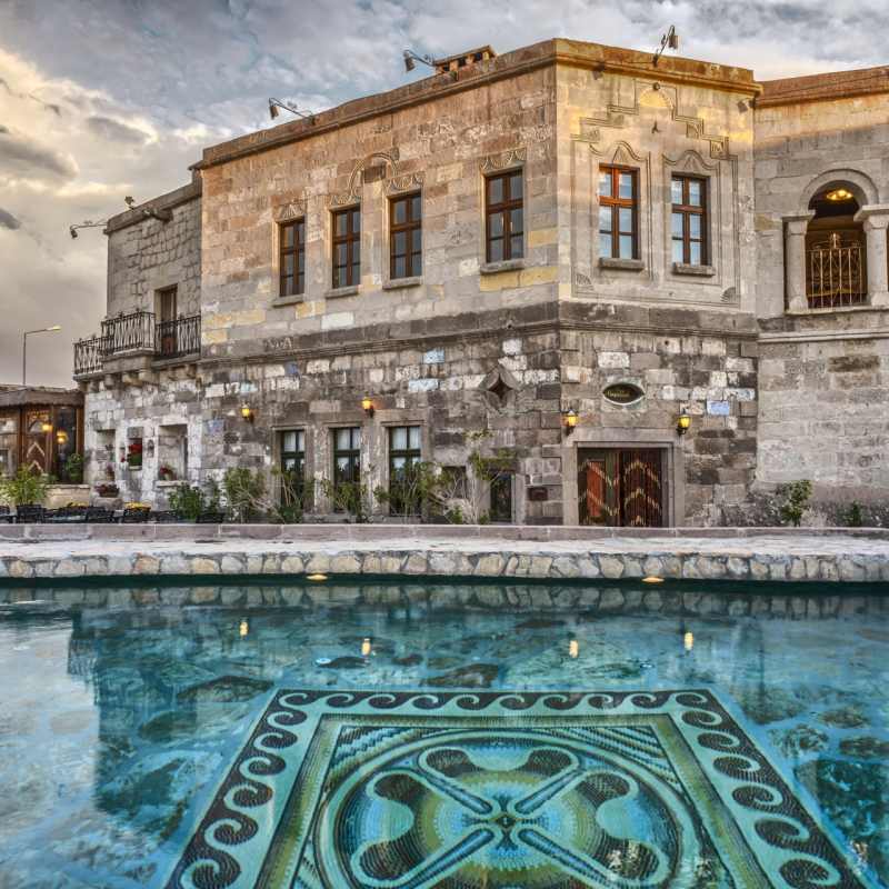 Pool and exterior - Museum Hotel Cappadocia