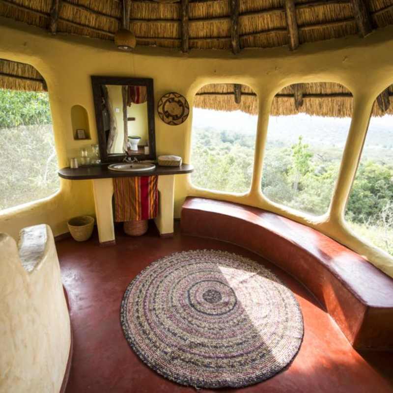 Bushbaby bathroom - Mihingo Lodge