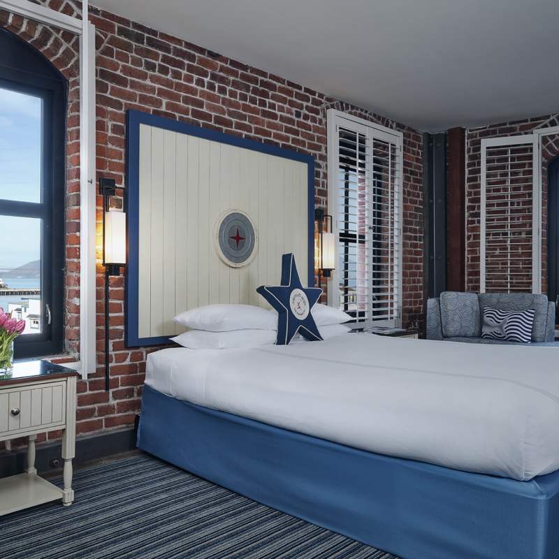 Double Bedroom - Argonaut Hotel 