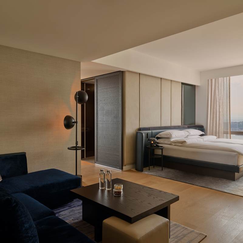 Deluxe River Junior Suite 