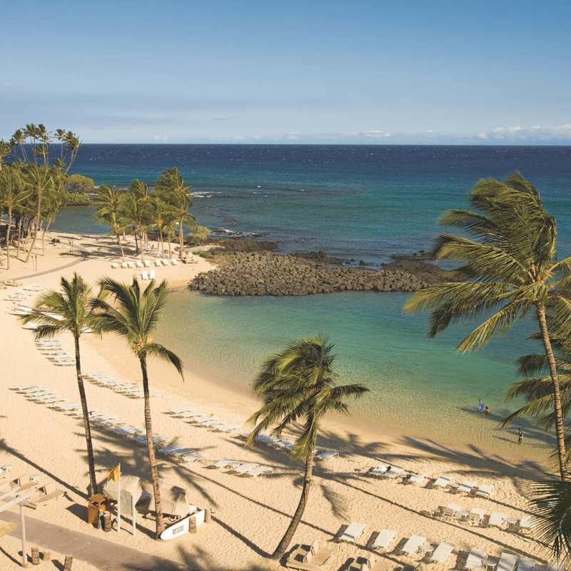Lagoon Beach - Fairmont Orchid