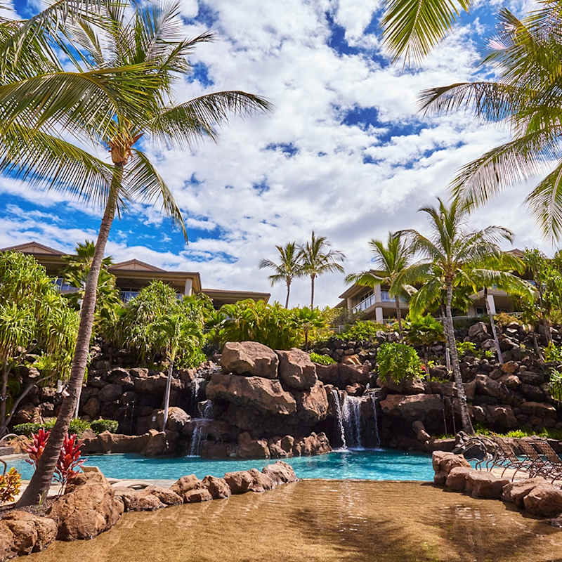 Grand Pool