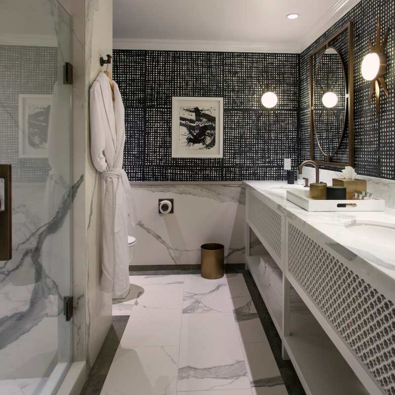 Suite Bathroom - Hotel Californian