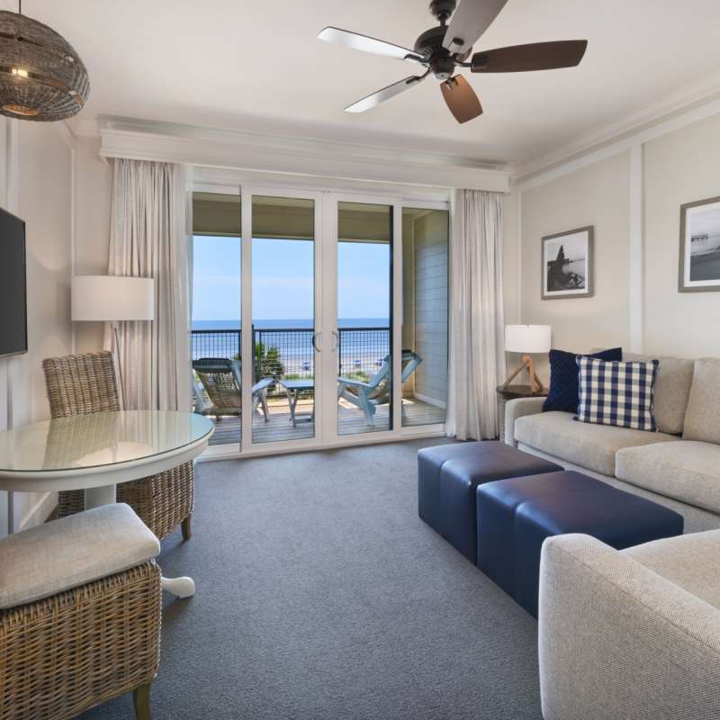 Suite Living Room - Jekyll Ocean Club