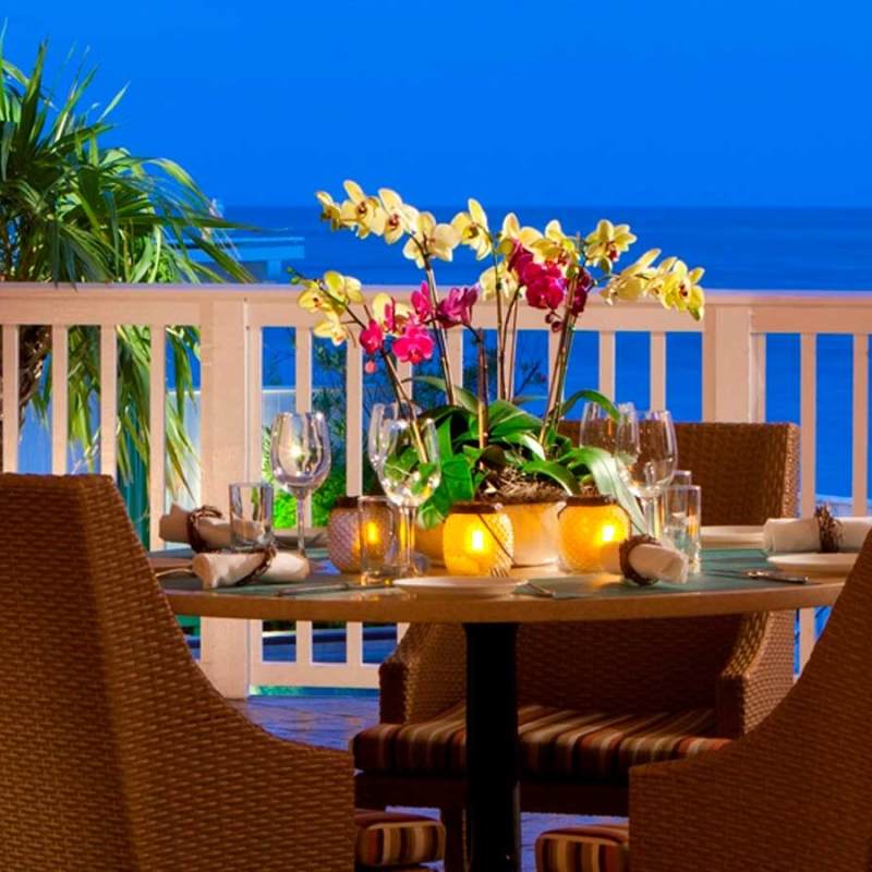 balcony-dining- 