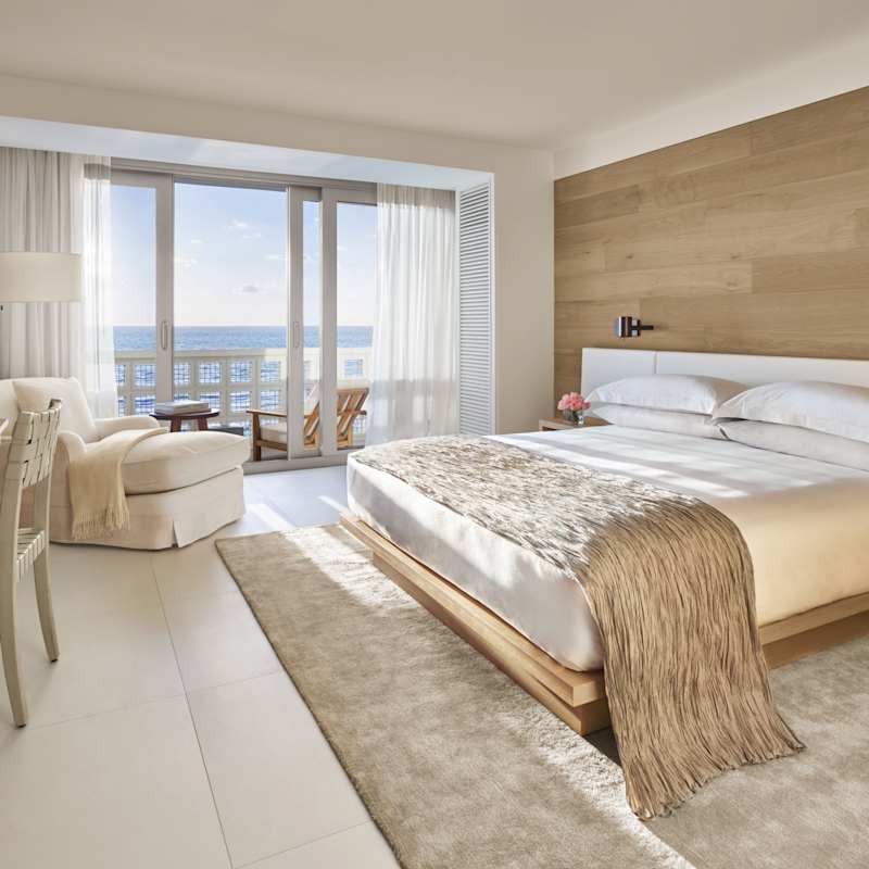 Guestroom - The Edition Miami Beach