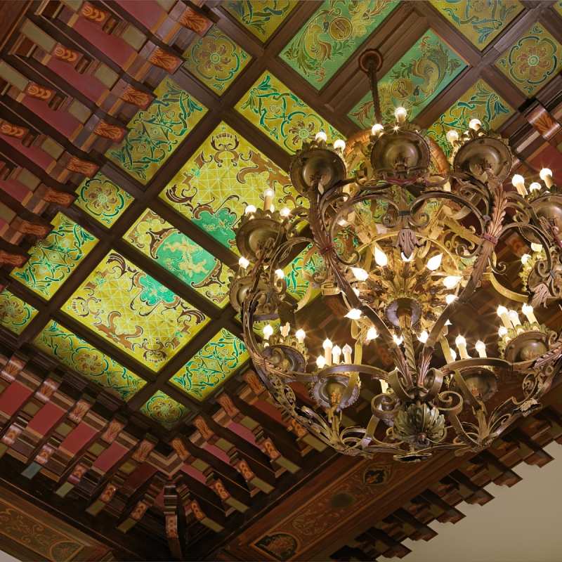 Chandelier - The Peabody Memphis 