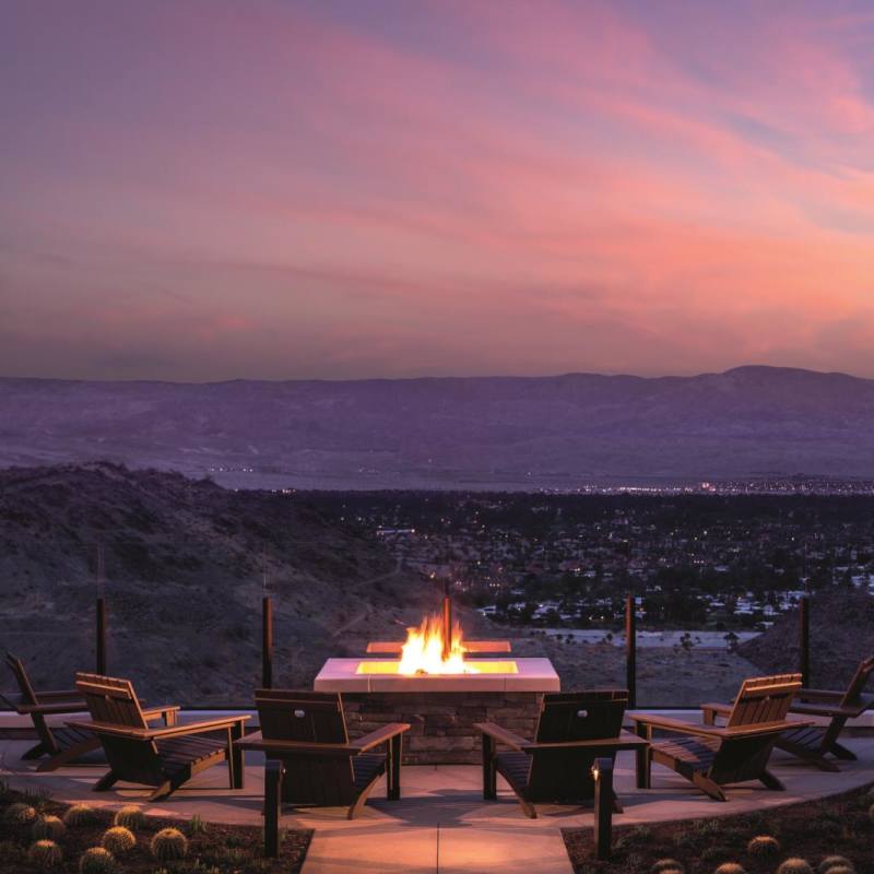 Fire pit on the balcony - The Ritz Carlton Rancho Mirage 