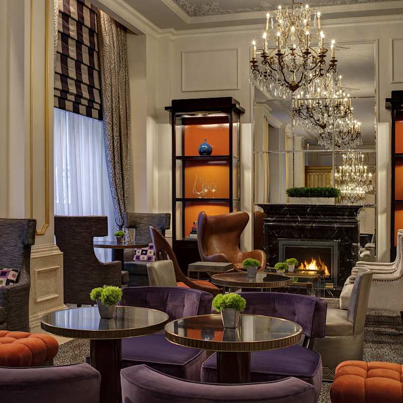 King Cole Bar Salon - St Regis New York