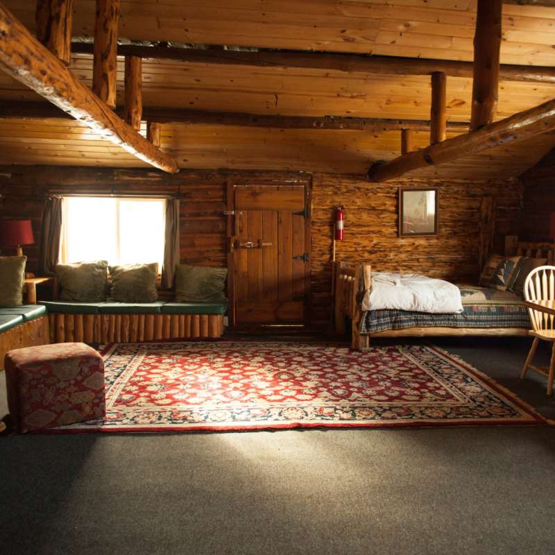 Trapper Interior - Winterlake Lodge