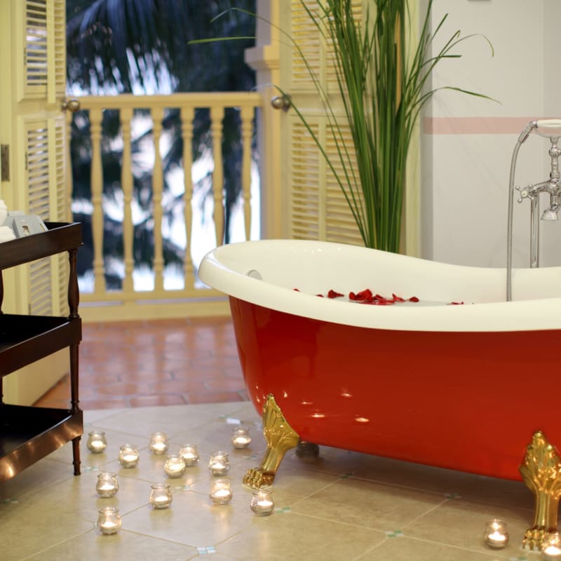 Memorable Premier Ocean Bath Tub - La Veranda