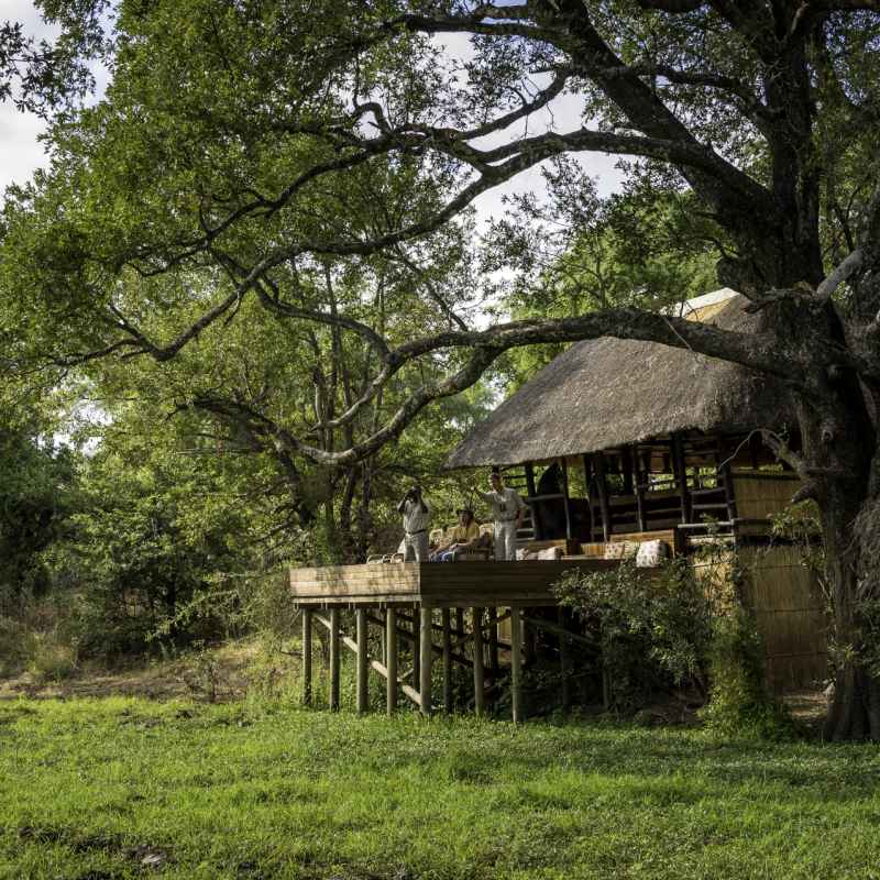 Raised hide - Chamilandu Bush Camp
