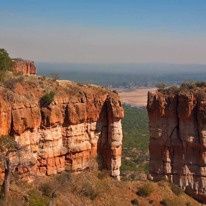 Chilojo cliffs - Chilo Gorge Safari Lodge