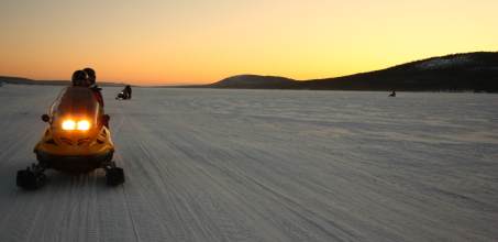 Snowmobiling in the Troll Peninsula