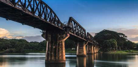 Thailand-Burma Railway Museum, War Cemeteries & Pak Preak Community