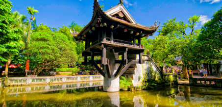 Hanoi by Jeep Half Day Tour