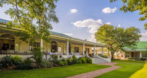 Batonka Guest Lodge- 7