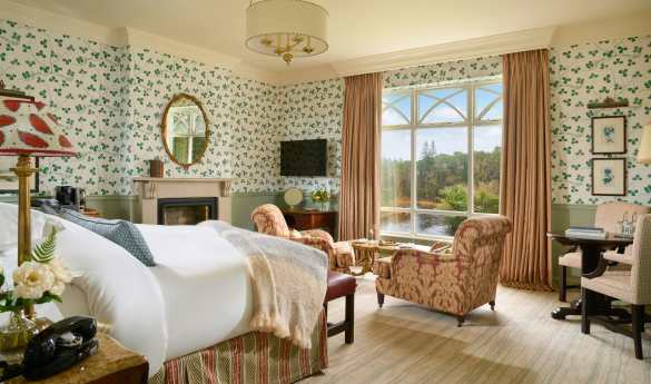 Ballynahinch Castle