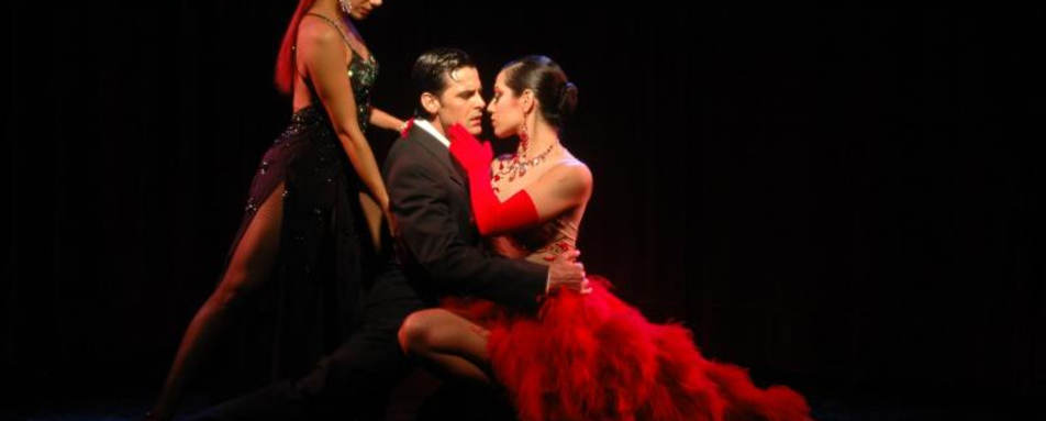 Rojo Tango Dinner Show